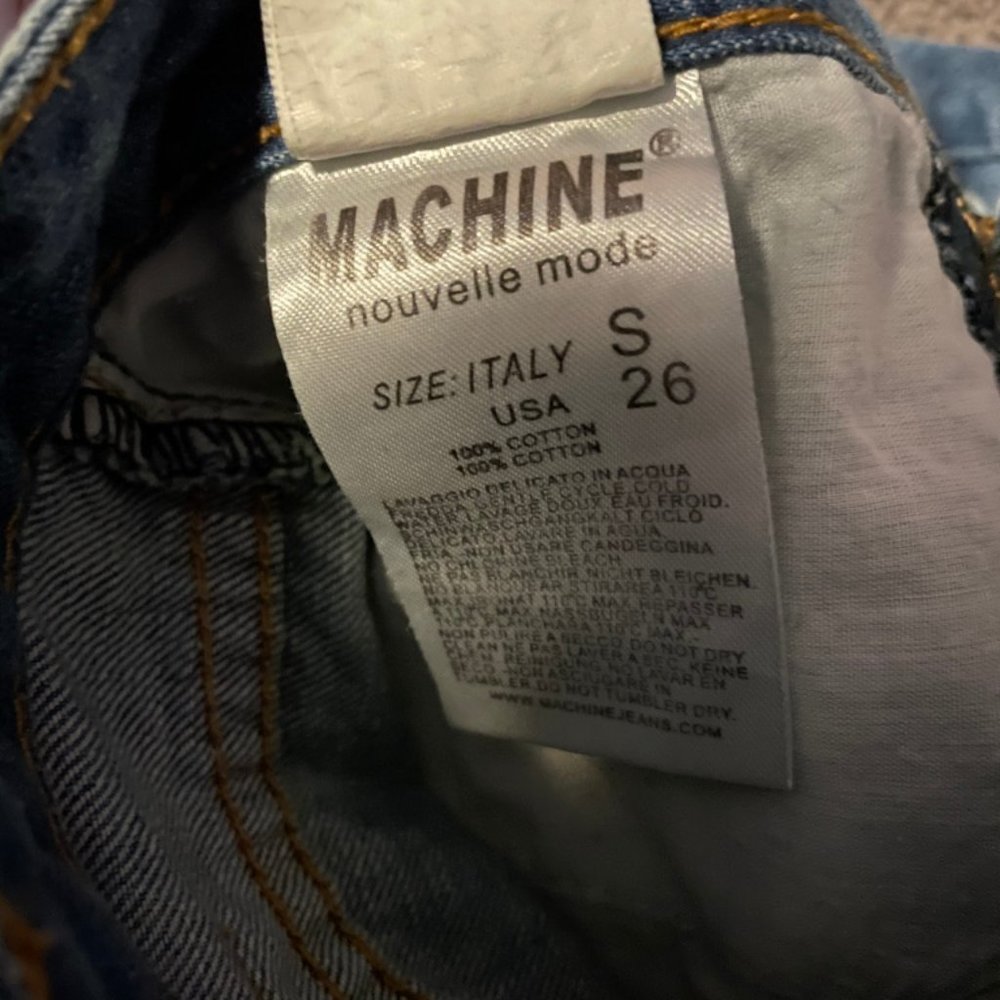 Machine Ripped Jean Shorts - Picture 4 of 4